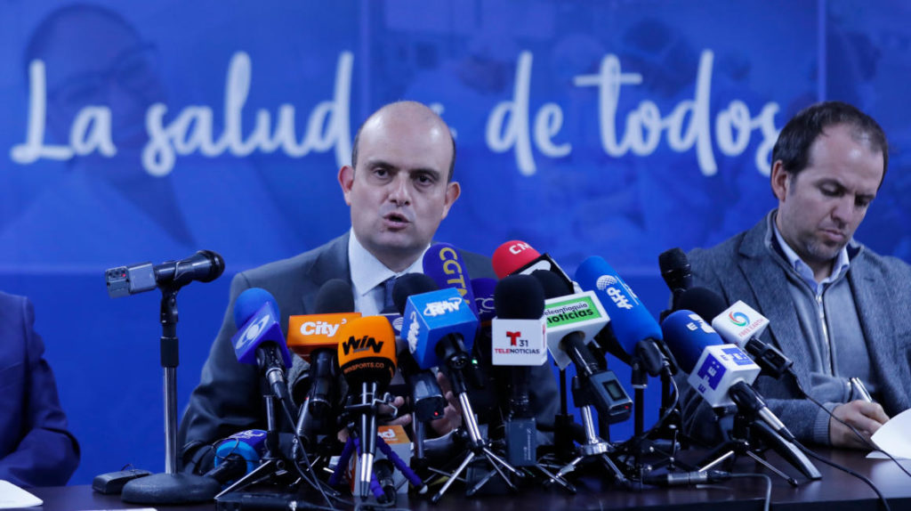 Declaratoria de salud y antecedentes de viaje, necesarios para ir a Colombia