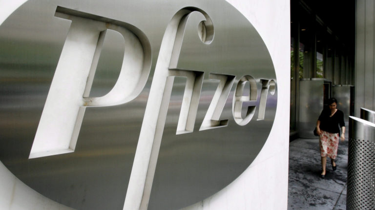 La farmacéutica Pfizer espera ganar la carrera por encontrar la vacuna contra el Covid-19.