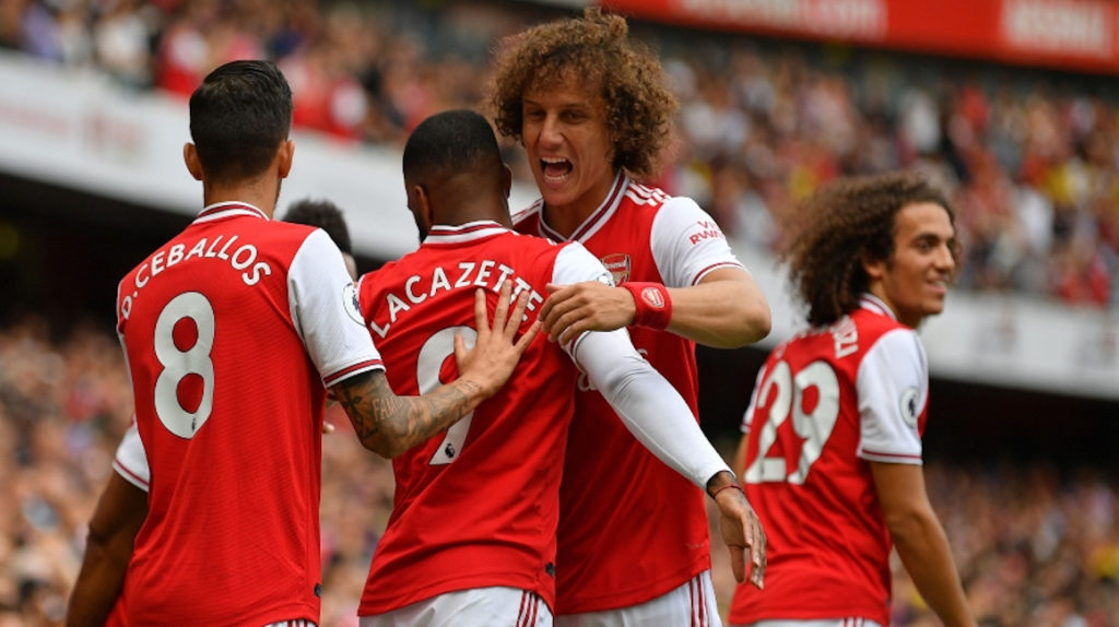 Cuatro jugadores del Arsenal inglés se saltan el confinamiento