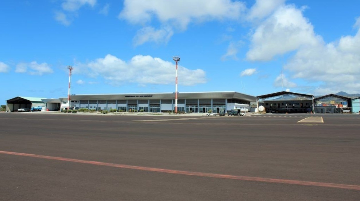 Foto del Aeropuerto de San Cristóbal en Galápagos, tomada el 12 de febrero de 2019.
