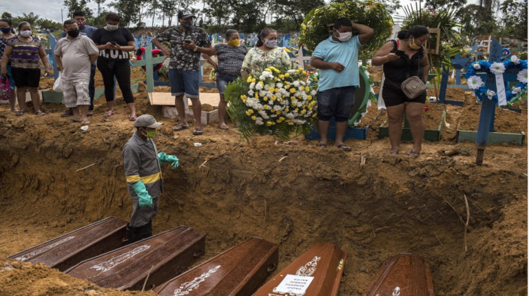 Brasil entierros