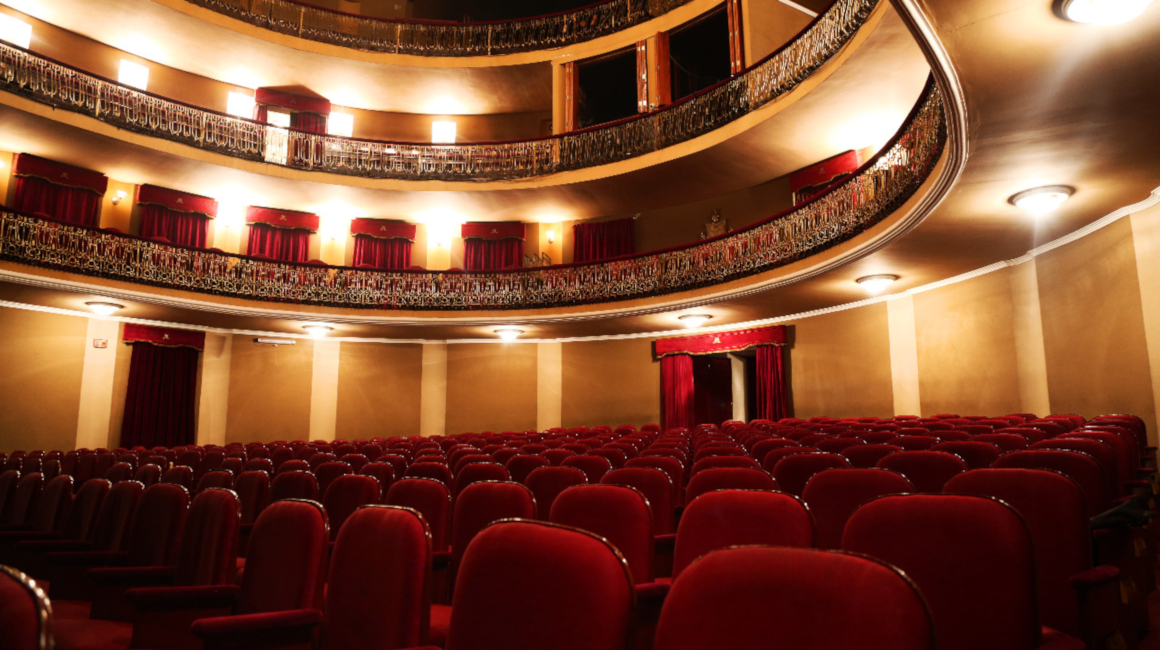 El Teatro Alberto Saavedra cambia las funciones presenciales por las virtuales.