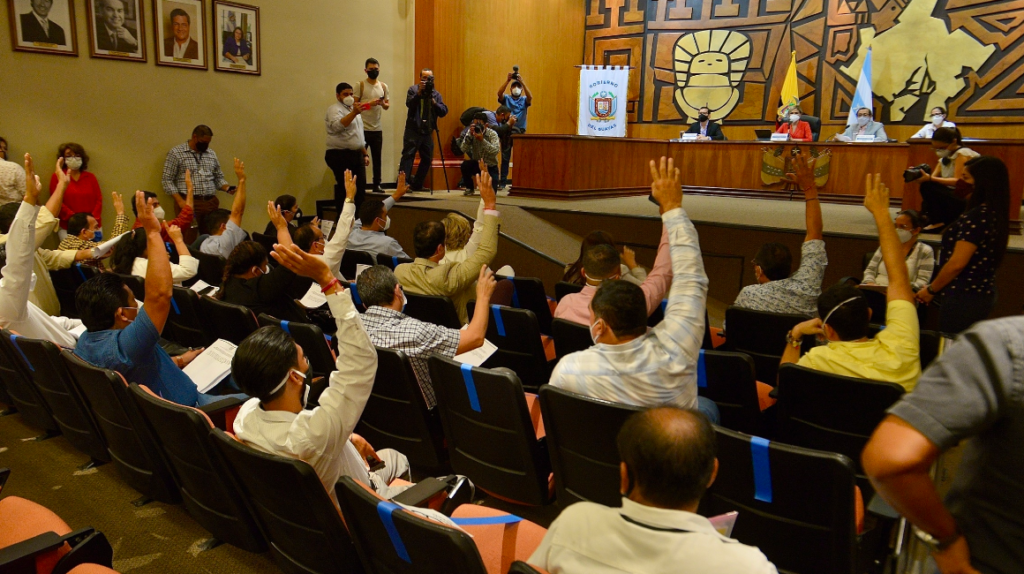 Consejo Provincial de Guayas inicia trámite para destituir a Morales