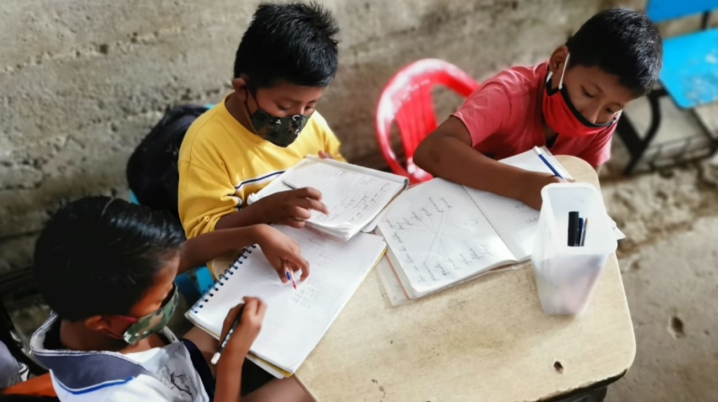 Unicef advierte que 3,1 millones de niños en Ecuador caerán en la pobreza