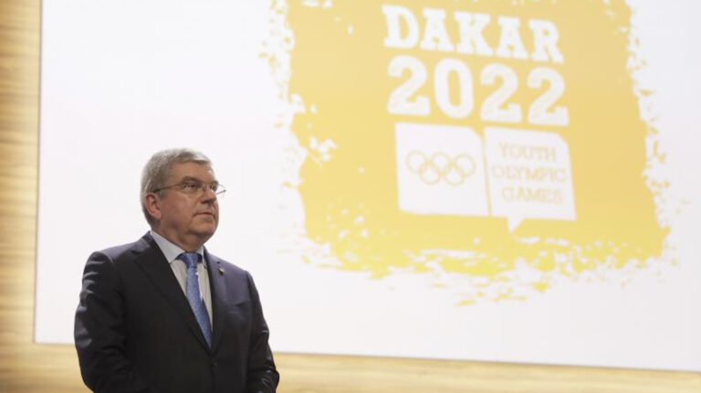 Thomas Bach, presidente del COI, en una presentación de los JuegosOlímpicos de la Juventud Dakar 2022