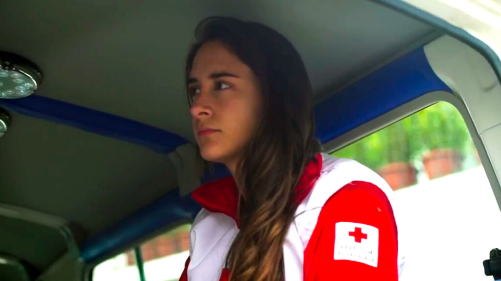 Alegría Vásconez crea una campaña para ayudar a la Cruz Roja