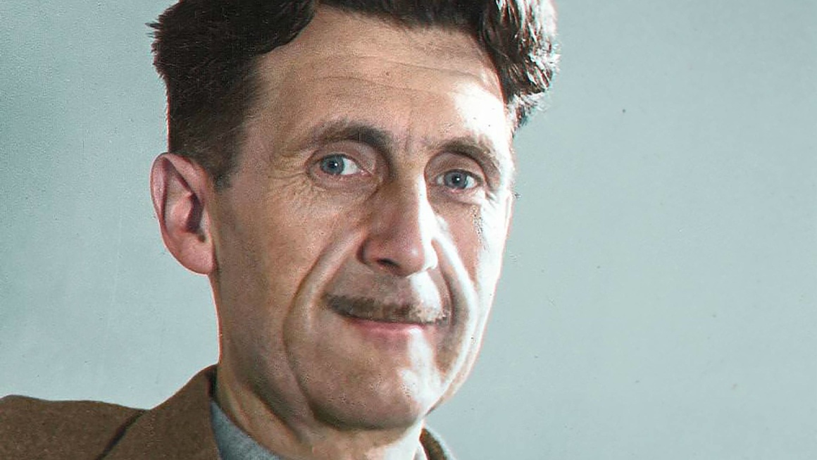George Orwell publicó "Rebelión en la granja" en 1945, en Inglaterra.