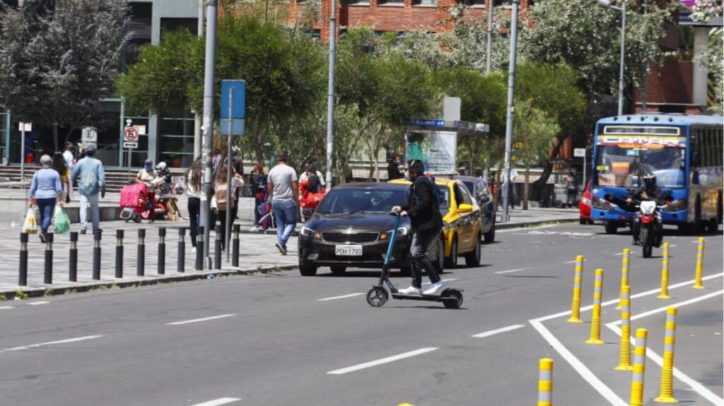 Empresarios piden eliminar las restricciones de circulación en Quito