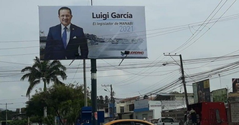 Una valla promocionando el nombre de Luigi García para asambleísta de Manabí apareció en los primeros días de agosto.