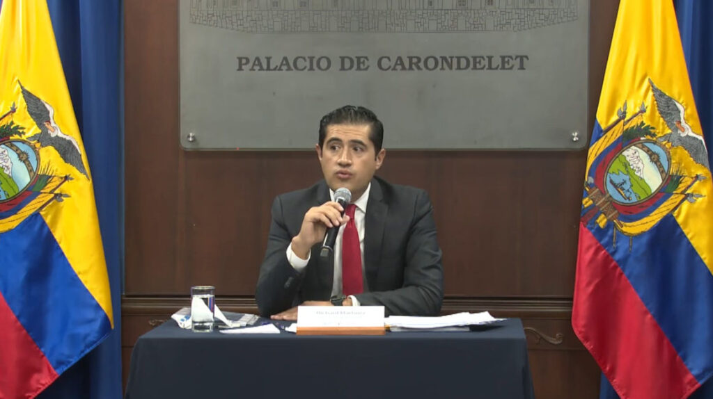 Ecuador finaliza renegociación con el 98,5% de tenedores de bonos Global