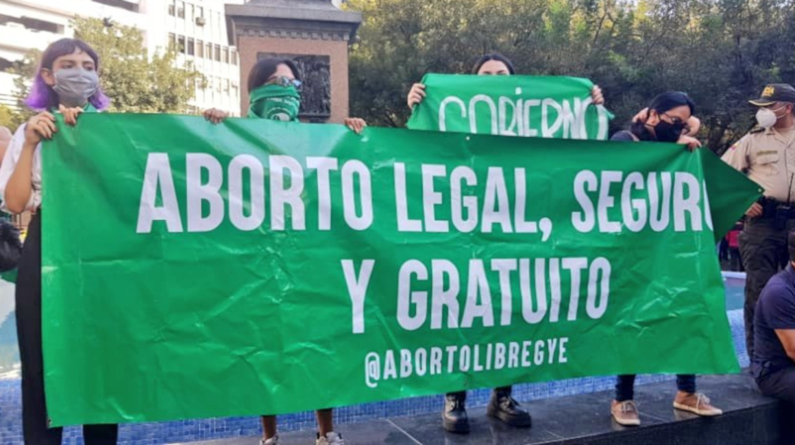 Mujeres piden la despenalización del aborto en Guayaquil, el 28 de septiembre de 2020.