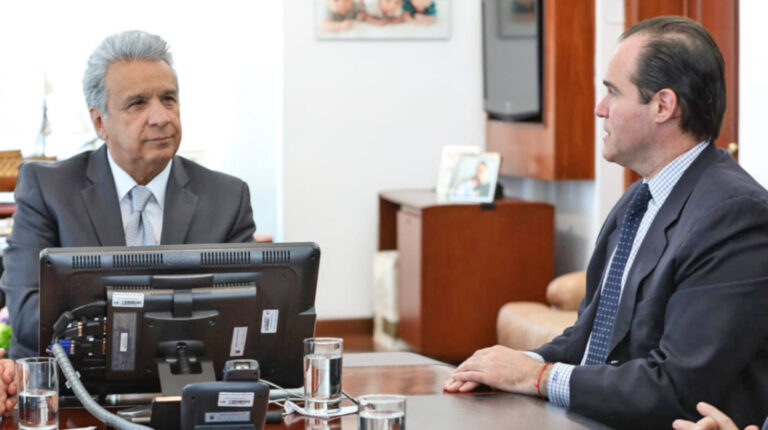 El presidente Lenín Moreno se reunió con Mauricio Claver-Carone, director para Asuntos del Hemisferio Occidental del Consejo de Seguridad de EE.UU, en Carondelet, el 13 de enero de 2020.