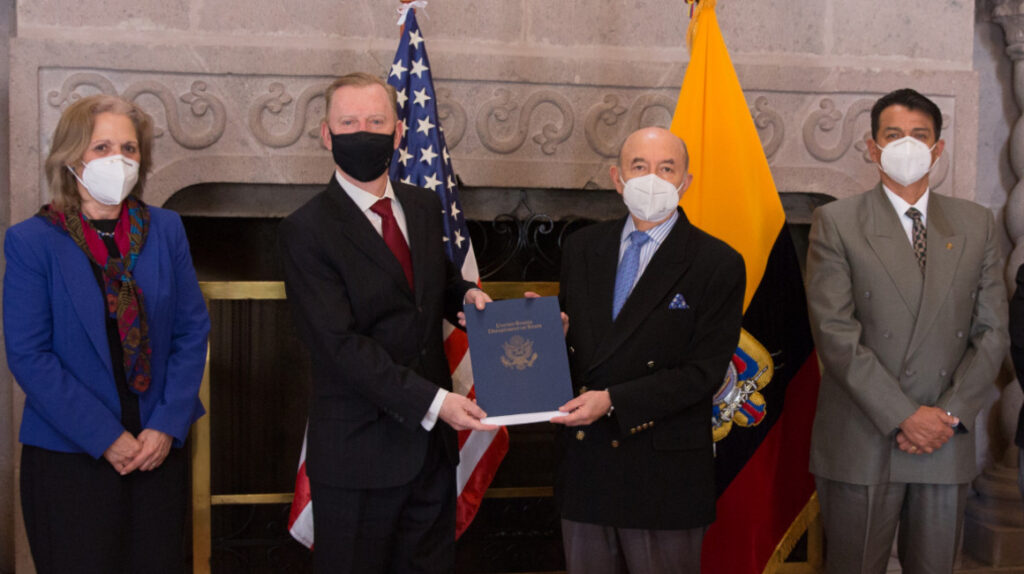 Estados Unidos pide a Ecuador aprobar la ley de extinción de dominio