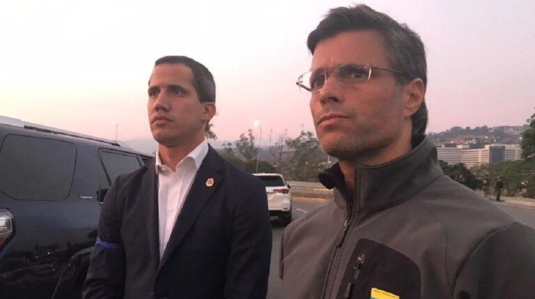 Juan Guaidó (izquierda) y Leopoldo López (derecha), en una imagen de abril de 2019.
