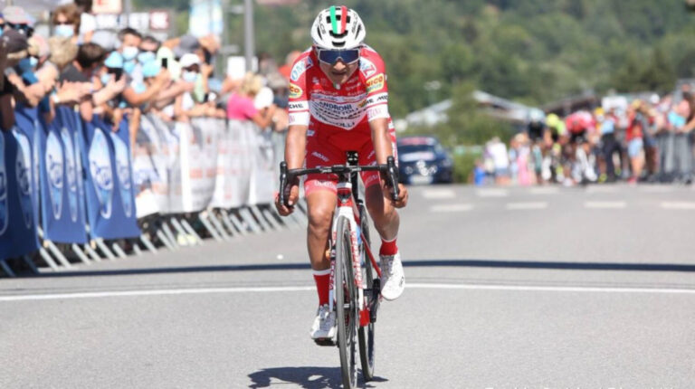 Alexander Cepeda disputa su primer Giro de Italia.
