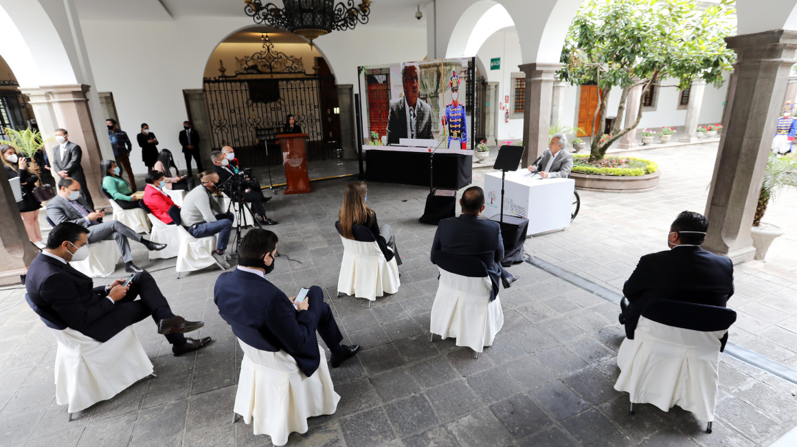El presidente Lenín Moreno durante un evento sobre el lanzamiento de una "placa diferenciada" a favor de las personas con discapacidad, en el Palacio de Carondelet, el 30 de septiembre de 2020.