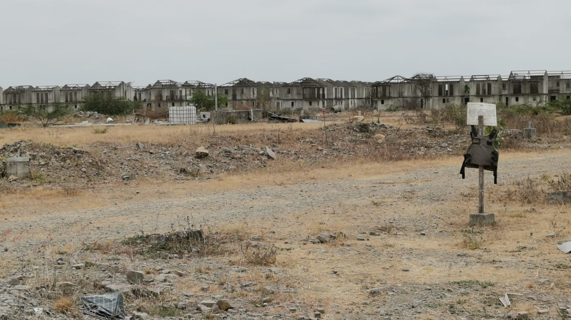 Las casas abandonados de Villa Hermosa, ubicadas en la vía Durán - Boliche, este 1 de octubre de 2020.