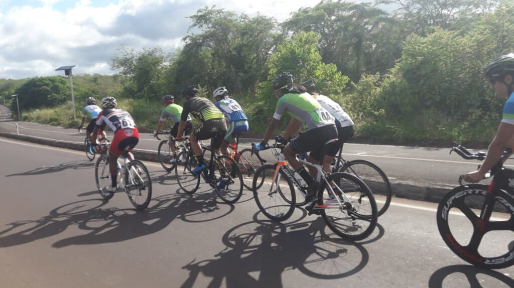 El Tour Galápagos recorrerá 104,5 km entre Santa Cruz y San Cristóbal