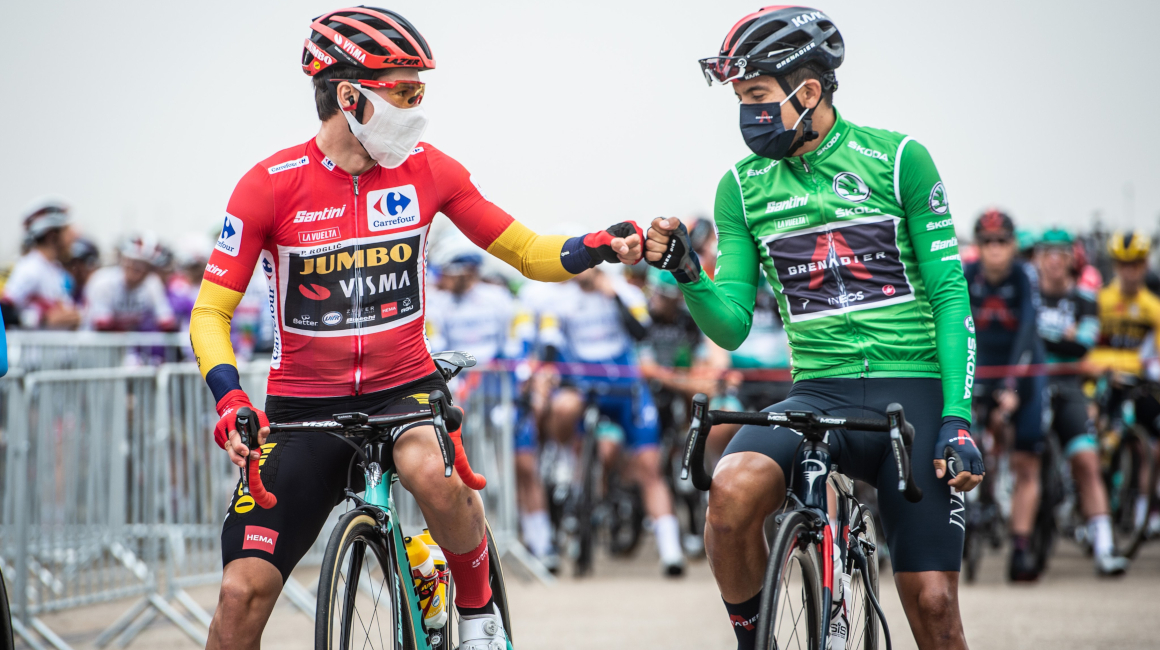Primoz Roglic y Richard Carapaz, en la partida de la Etapa 16 de la Vuelta a España, el viernes 6 de noviembre de 2020.