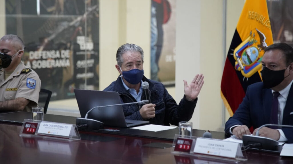 Primeras vacunas llegarán “entre miércoles y jueves”, dice Ministro de Salud