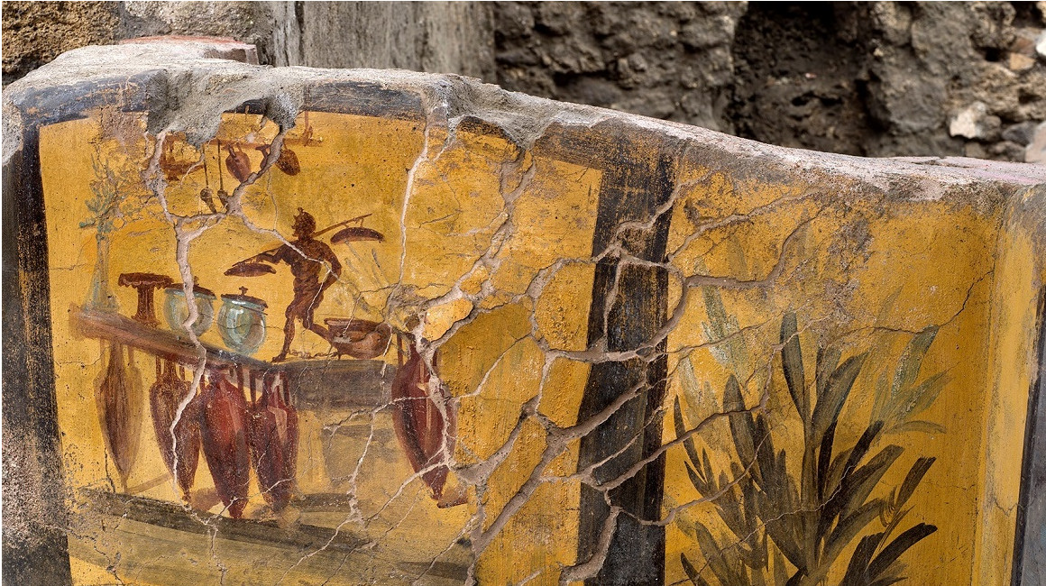 Imagen de un restaurante descubierto en Pompeya, intacto y decorado y con aún restos de alimentos, el 26 de diciembre de 2020. 