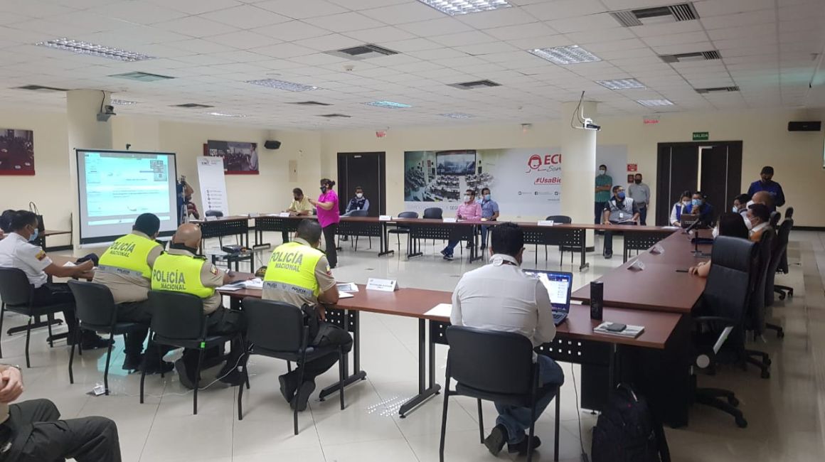 La Mesa de Seguridad Electoral del Guayas se reunió la mañana del 18 de diciembre de 2020, en el ECU-911 de Samborondón.