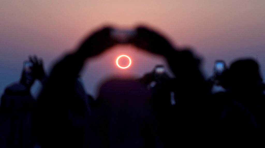 El primer eclipse solar de 2021 creará el llamado “anillo de fuego”
