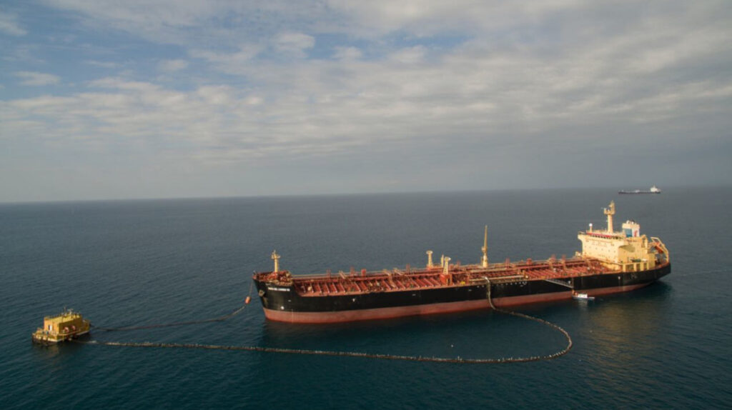 Petroecuador adjudica exportación de fuel oil a firma de Singapur