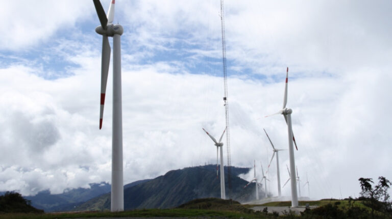Una foto referencial del proyecto Eólico Villonaco I, en Loja, el 8 de diciembre de 2020.
