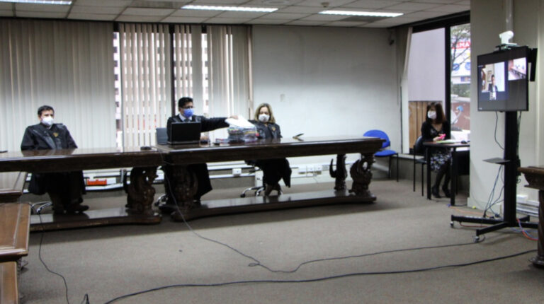 Imagen de la audiencia de apelación del caso por diezmos contra la exvicepresidenta, María Alejandra Vicuña, el 25 de enero de 2021.