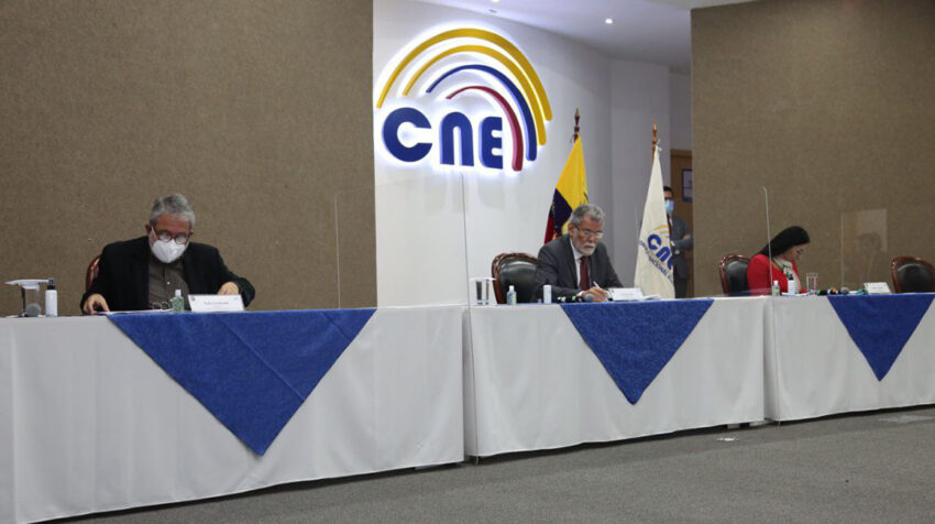 El Pleno del CNE, en sesión del 7 de enero de 2021.