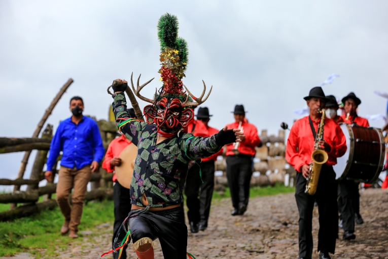 La Diablada de Píllaro es una de las tradiciones más importantes de año nuevo en Ecuador.