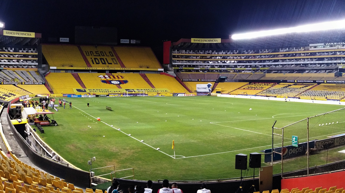 Imagen panorámica del estadio Monumental de Barcelona, el 23 de diciembre de 2020, antes de la final de la LigaPro ante Liga de Quito.