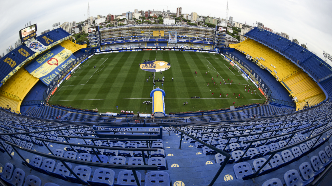 Imagen de la Bombonera de Buenos Aires, uno de los estadios más importantes de Sudamérica, en el que la hinchada de Boca Juniors hace sentir su presión en cada partido.