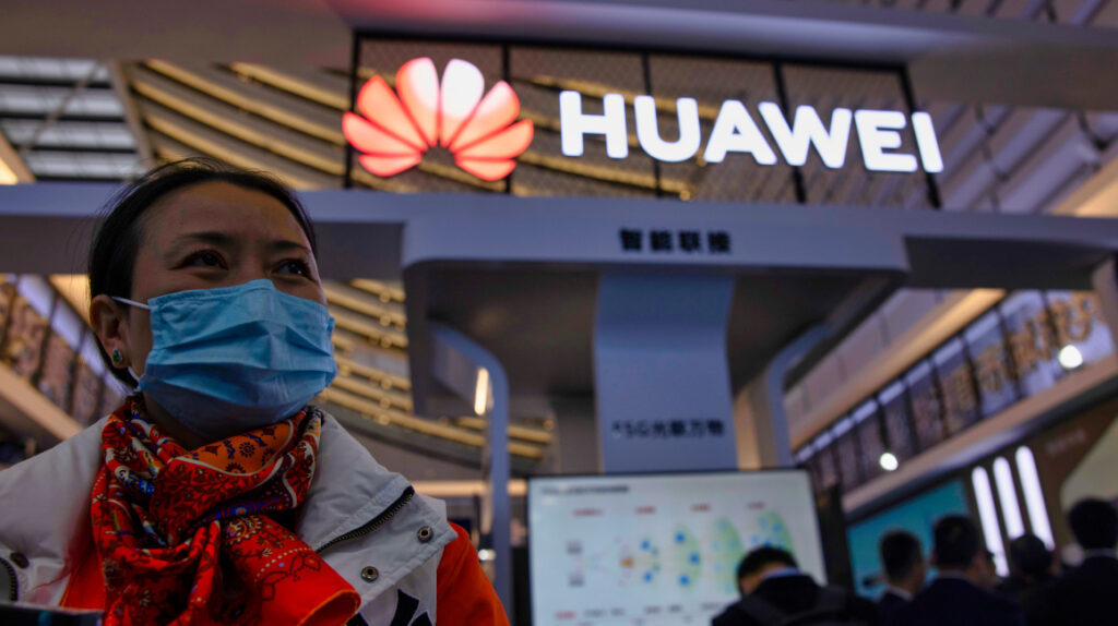 Estados Unidos prohíbe la venta de equipos de Huawei y ZTE