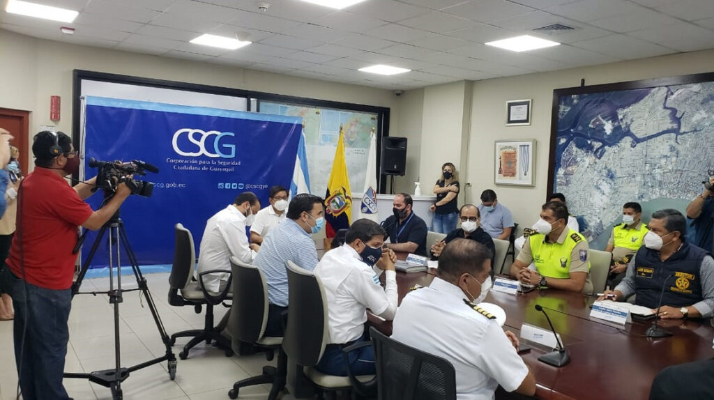 Guayaquil: Municipio impone restricciones de circulación para autos particulares