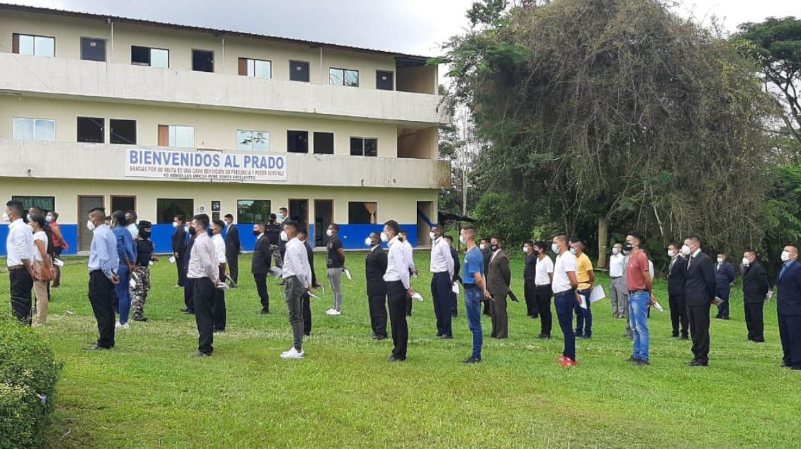 Parte de los 199 aspirantes que ingresaron a la Escuela de Santo Domingo, el 20 de marzo de 2021.