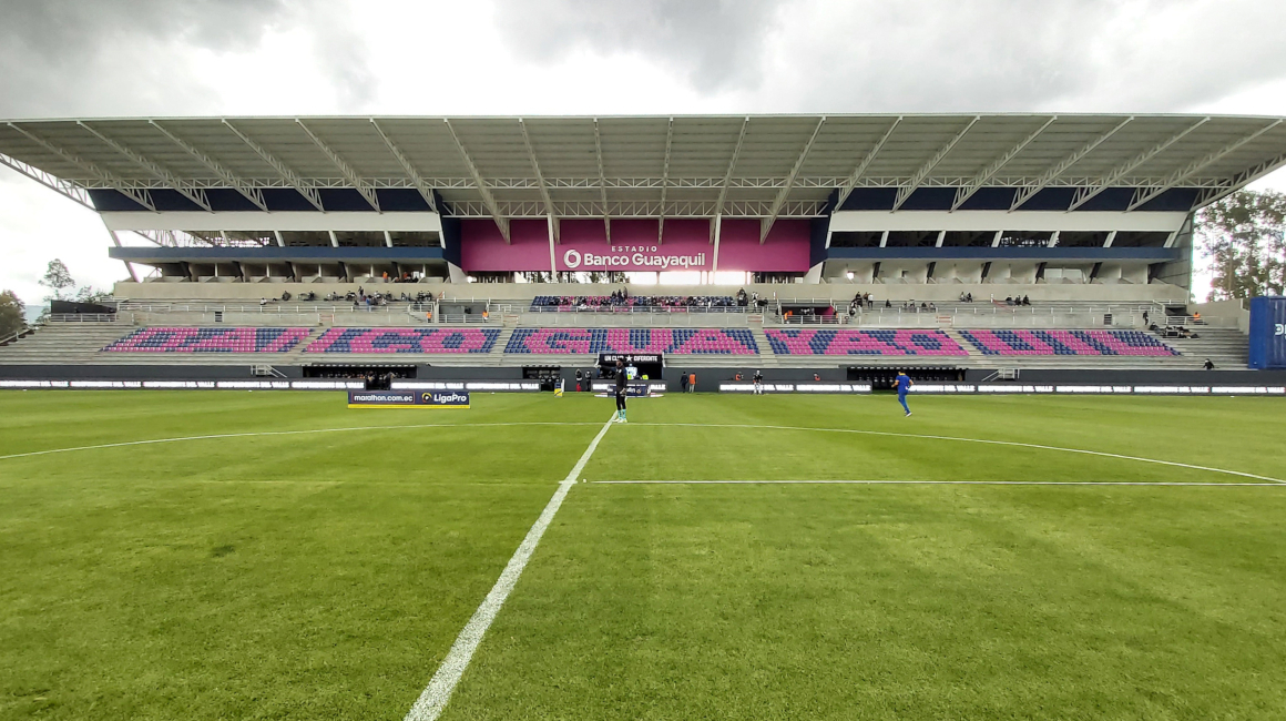 El estadio Banco de Guayaquil se estrenó el 20 de marzo de 2021, con una victoria del Independiente del Valle ante el Delfín por 2 a 0, por la LigaPro.