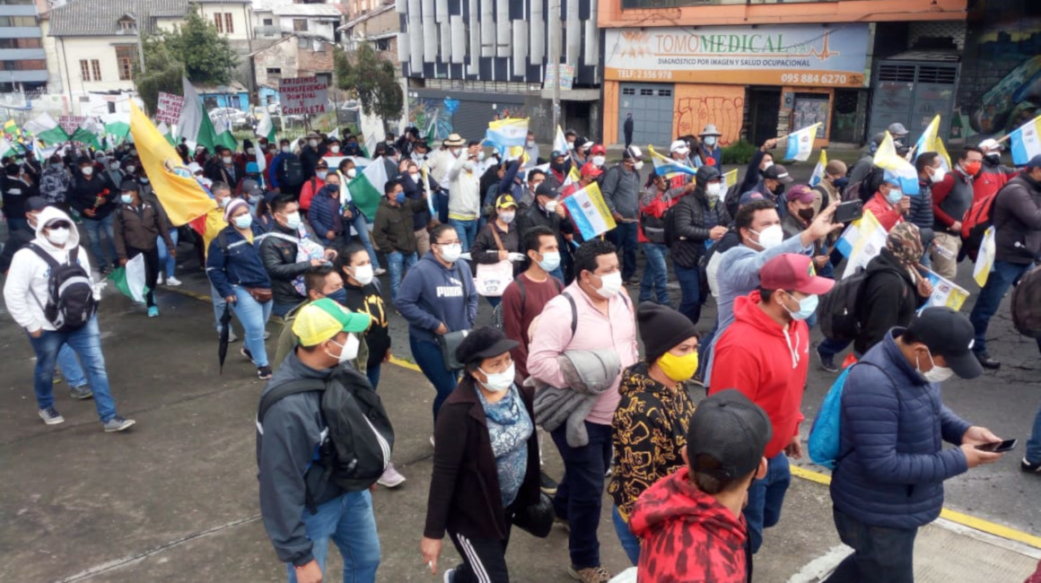 Autoridades de la Asociación de Municipalidades del Ecuador (AME) realizaron una movilización en Quito el 9 de marzo de 2021 para exigir al Gobierno el pago de la deuda con las Alcaldías.