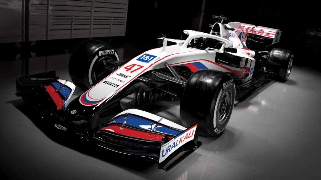 La escudería Haas renueva los colores de su vehículo para la temporada 2021