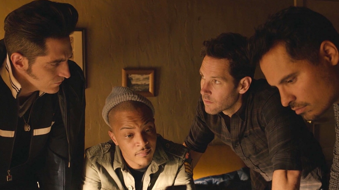 David Dastmalchian, T.I., Paul Rudd y Michael Peña en una escena de 'Ant Man', de 2015.