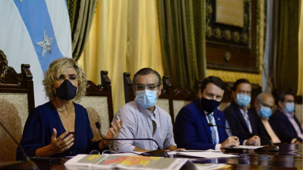 Municipio de Guayaquil reabre seis contratos cuestionados durante la pandemia
