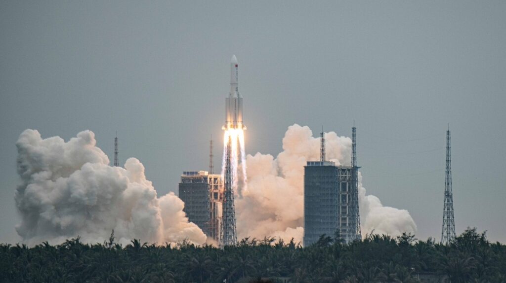 China envía al espacio un módulo clave para su estación espacial