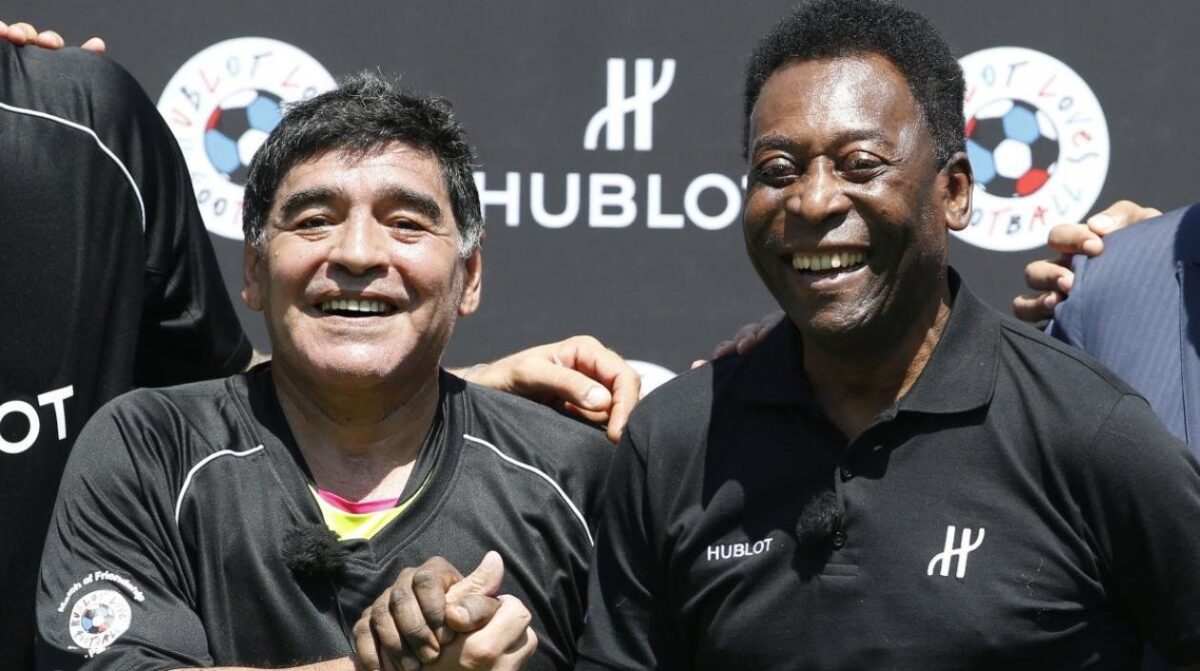 Diego Armando Maradona junto a Pelé, durante un evento de la marca Hublot, en 2016.