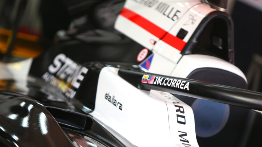 Juan Manuel Correa tiene las banderas de Ecuador y Estados Unidos en su auto en la Fórmula 3.