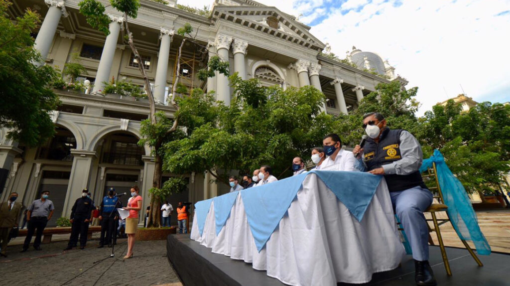 Guayaquil vuelve a modificar restricciones de movilidad