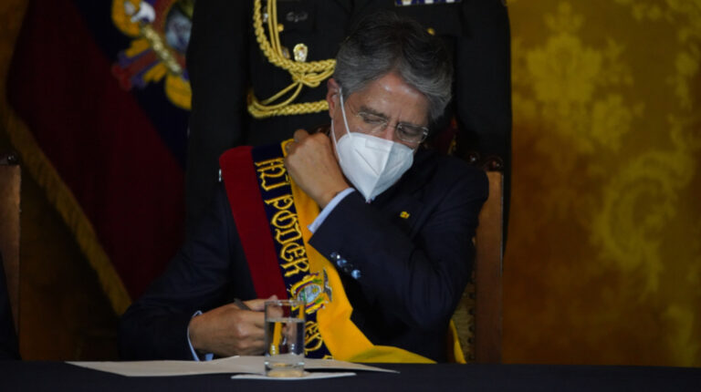 El presidente Guillermo Lasso firmó el envío de la nueva Ley de Libertad de Expresión, este 24 de mayo de 2021.