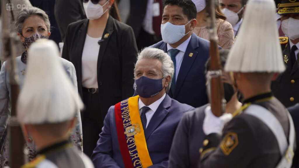 El expresidente Lenín Moreno abandona el país rumbo a Miami