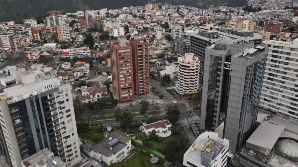 Quito es la capital latinoamericana con el metro cuadrado más barato