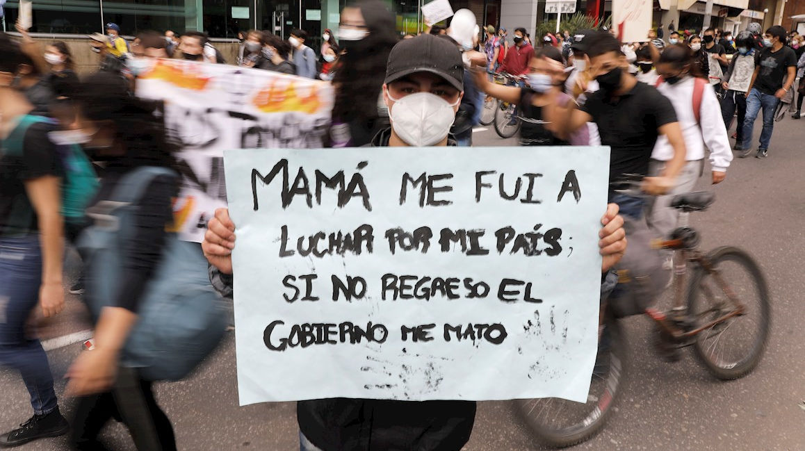 Manifestante en contra del gobierno de Iván Duque, 4 de mayo de 2021.